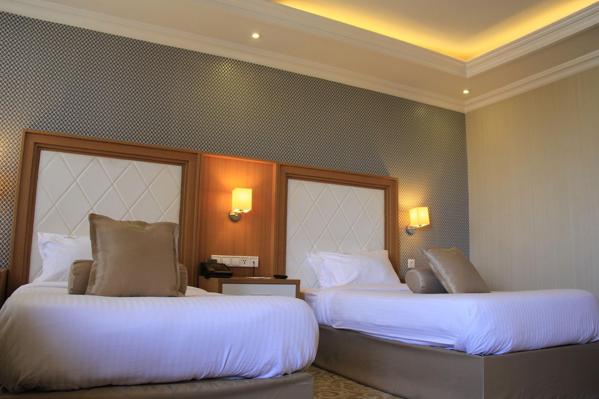 Momona Hotel Аддис-Абеба Экстерьер фото