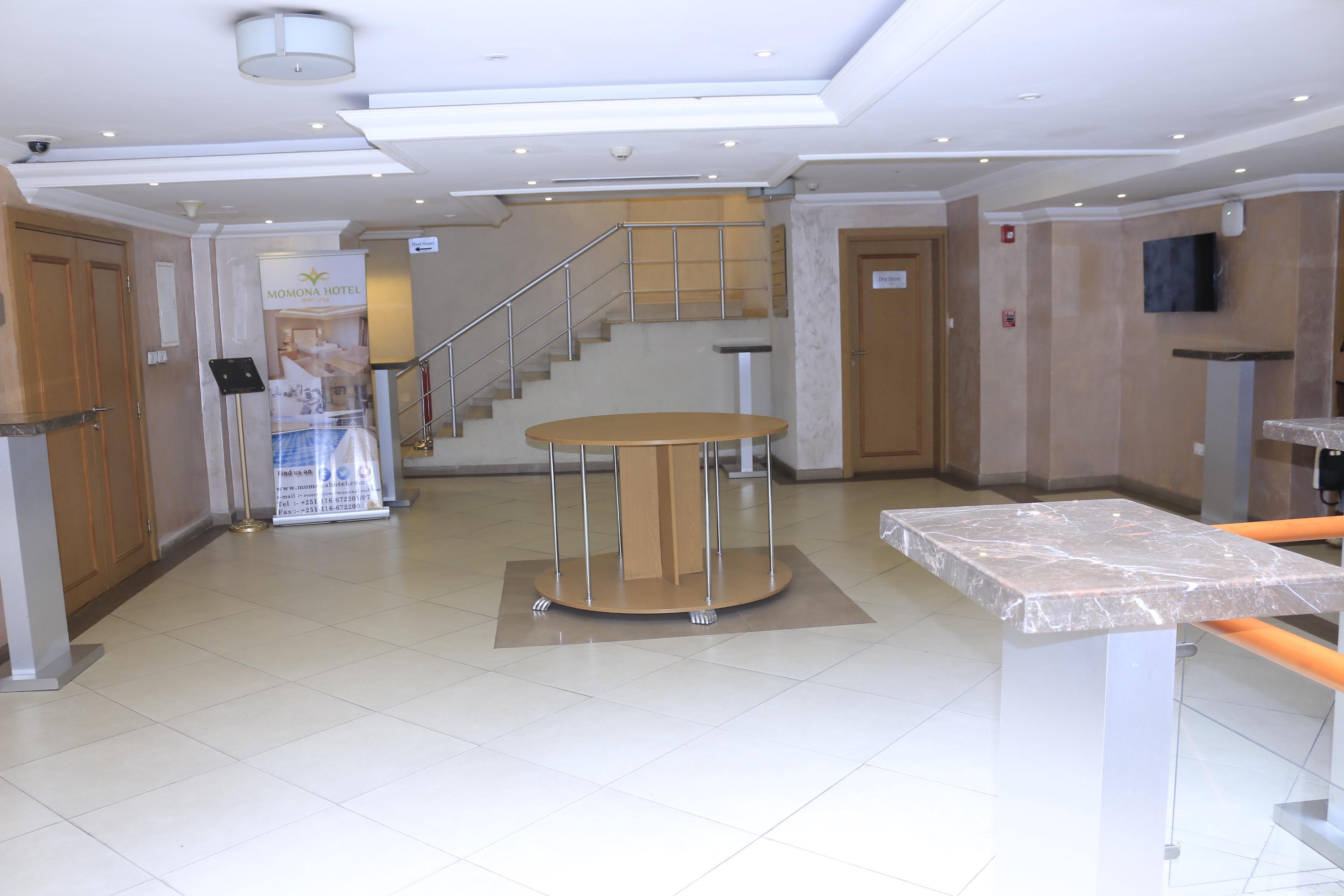 Momona Hotel Аддис-Абеба Экстерьер фото