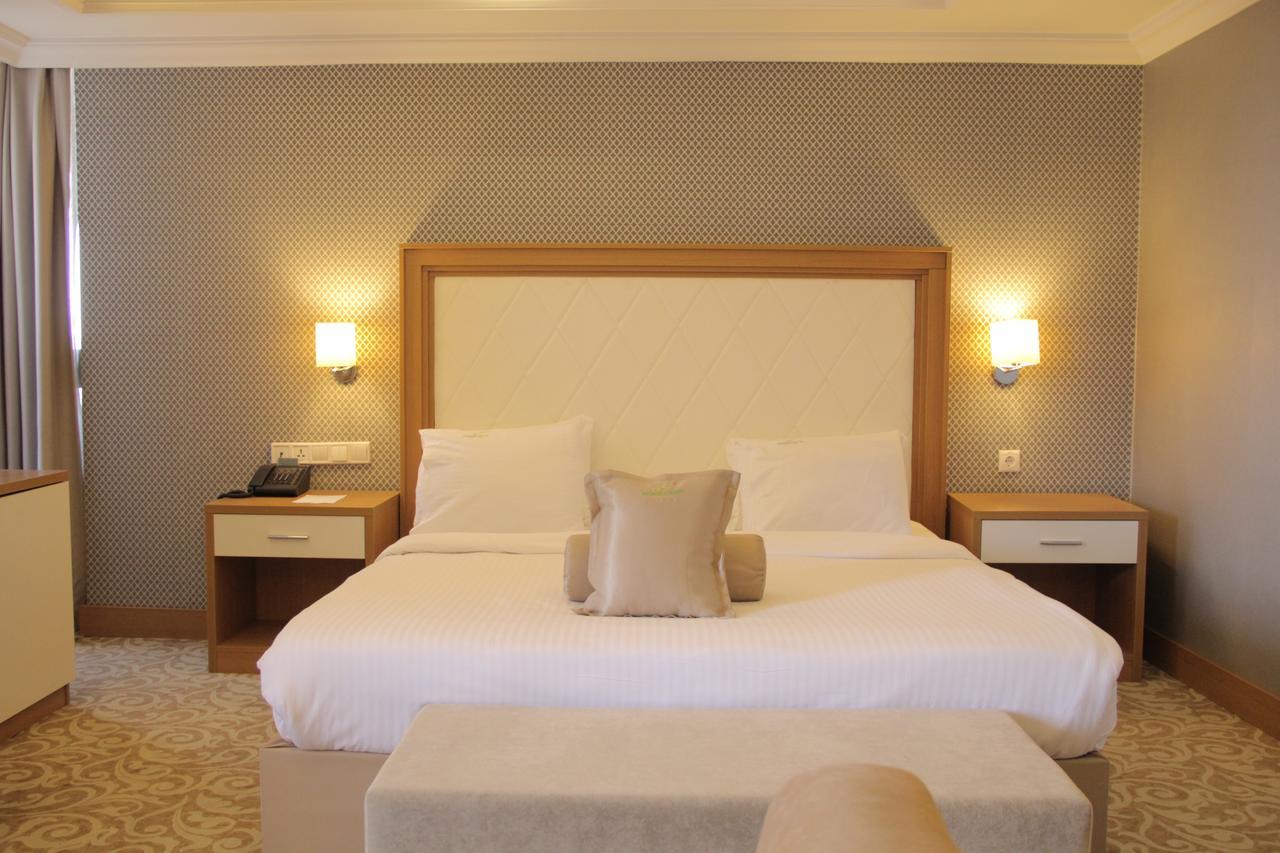 Momona Hotel Аддис-Абеба Экстерьер фото