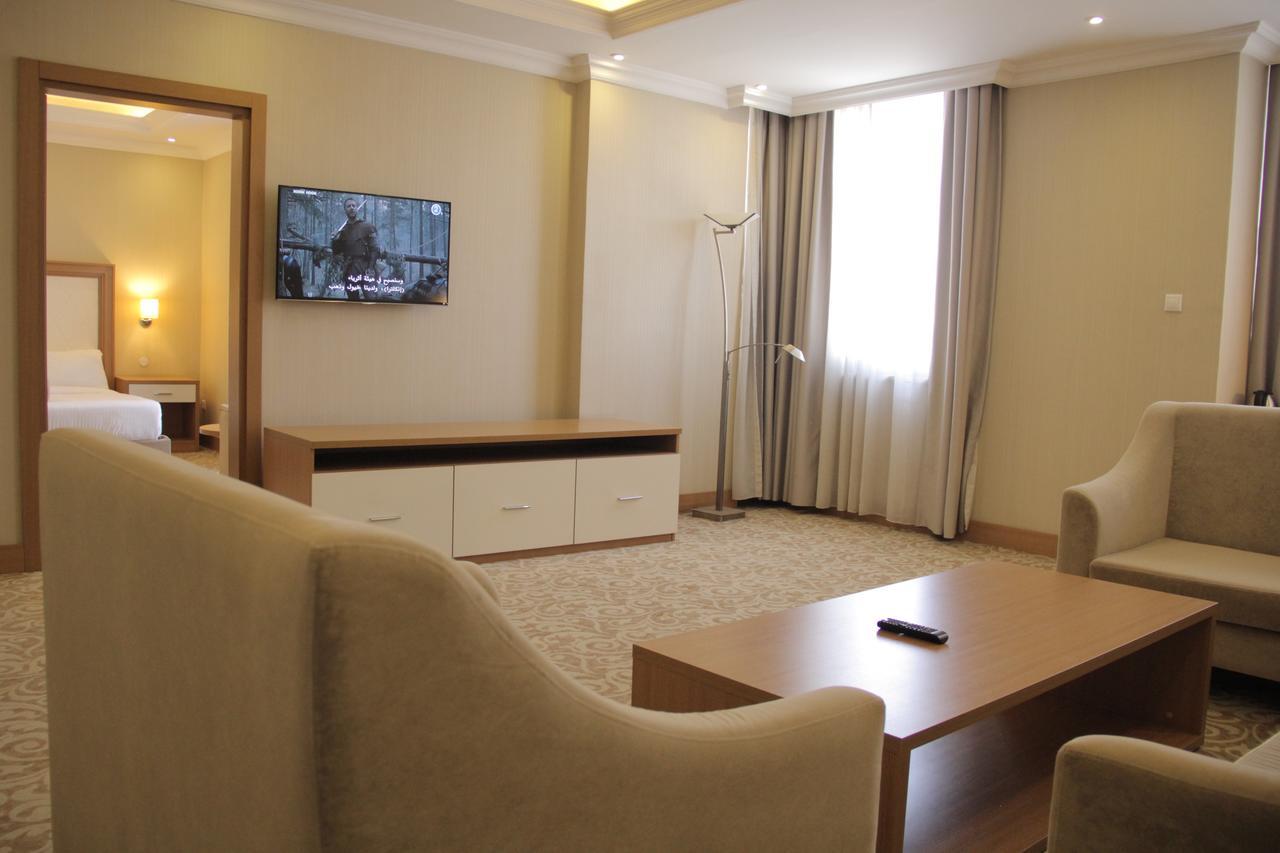 Momona Hotel Аддис-Абеба Экстерьер фото